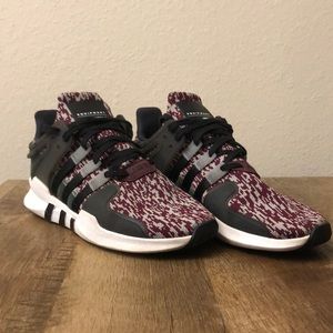 Adidas Tennis shoe sneaker women’s size 8